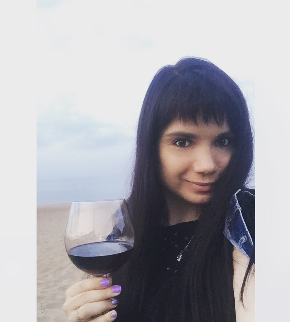 Лизетта привлекальеная девушка из Полярные зори цена от 3000 руб